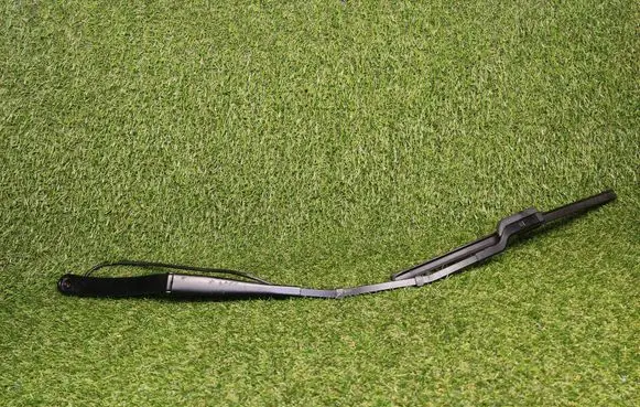 Tesla Model 3 Front wiper blade arm 109646800A