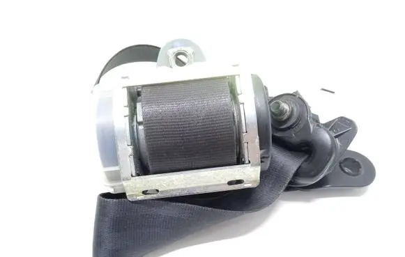 Land Rover Range Rover Sport L320 Front seatbelt 601119000C 070315 608077400