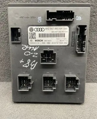 Audi A4 S4 B8 8K Comfort/convenience module 8K0907063AH