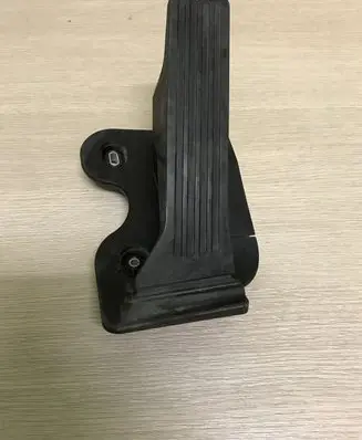 Mazda 6 Accelerator throttle pedal GHK341600