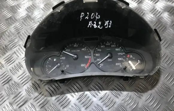 Peugeot 206 Speedometer (instrument cluster) 9648836380 6104tx