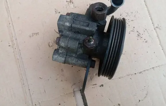 Chevrolet Spark Power steering pump