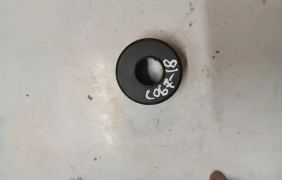 Volvo V50 Seat adjustment knob 08613312