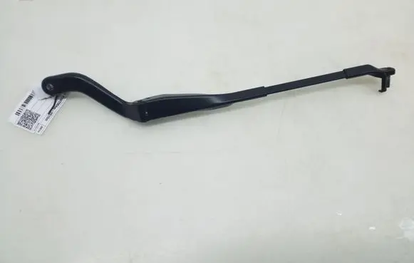 Mercedes-Benz CLS C219 Front wiper blade arm A2118201544