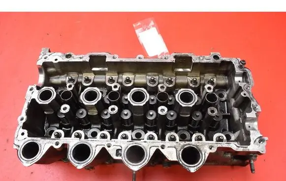 Mini One - Cooper Coupe R56 Engine head 9655911480