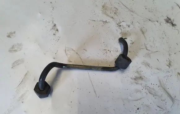 BMW 5 E39 Fuel injector supply line/pipe NOCODE