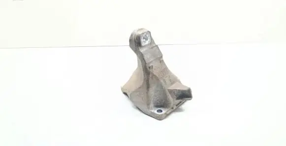 BMW X1 E84 Engine mounting bracket 6777064 22116777064