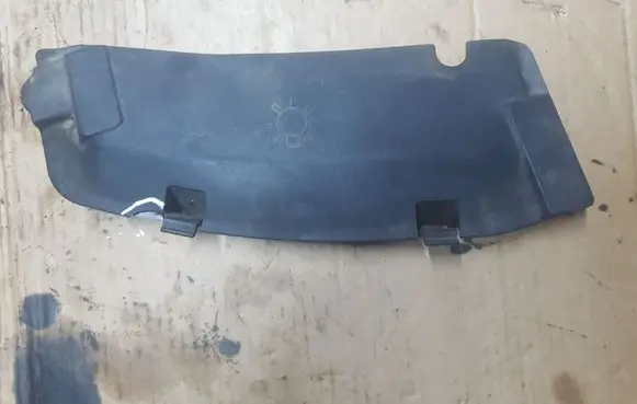 Mercedes-Benz S W140 Under headlight/headlamp trim 