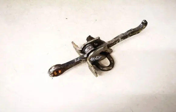 Opel Vectra B Rear door check strap stopper