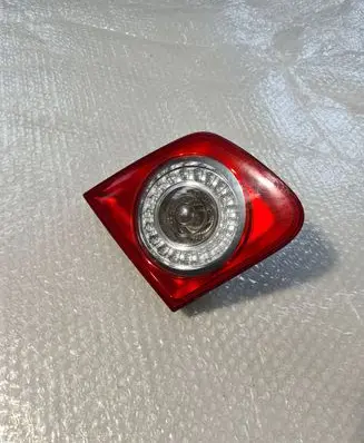 Volkswagen PASSAT B6 Tailgate rear/tail lights 1K5945093