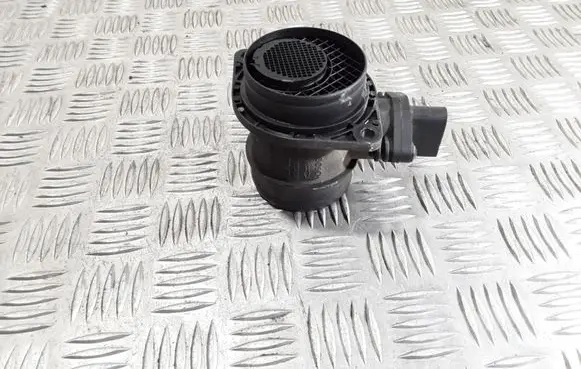 Volkswagen Caddy Mass air flow meter 0281002531 038906461B