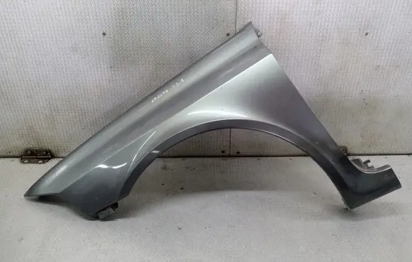 Renault Laguna II Fender
