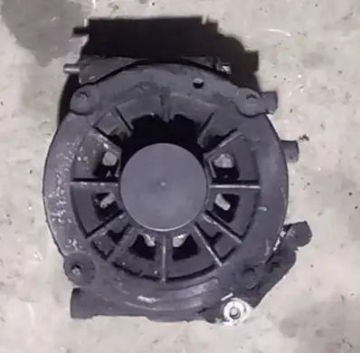 Mercedes-Benz S W220 Generator/alternator A0001501650 14V190A 01W01