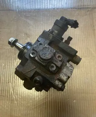 Hyundai i40 Fuel injection high pressure pump 3310027400 1907272