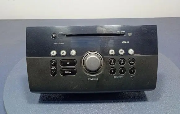 Radio/CD/DVD/GPS head unit