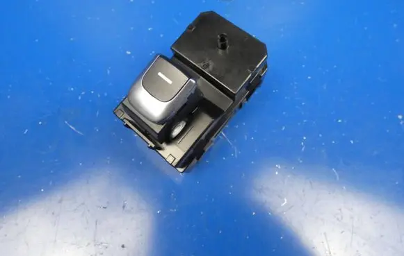 KIA Sportage Electric window control switch 93590D9100 A20160906073 Q957701