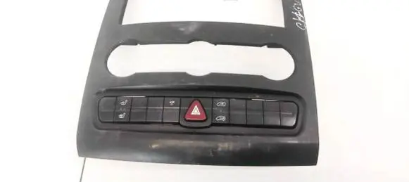 Volkswagen Crafter Hazard light switch 9065453607 3368140103
