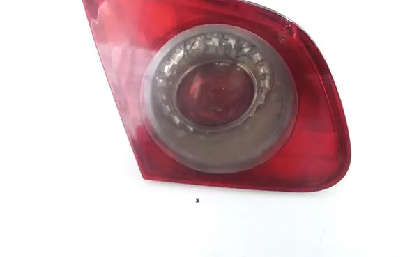 Volkswagen PASSAT B6 Tailgate rear/tail lights