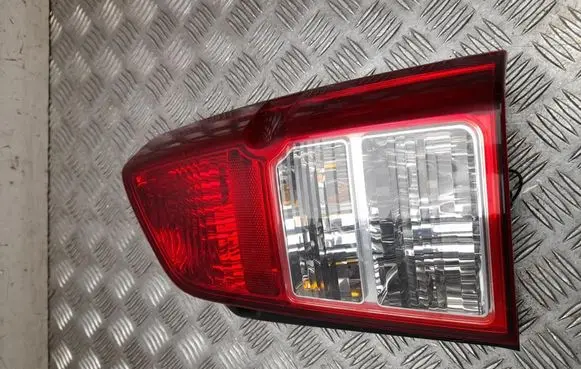 Nissan Pathfinder R51 Rear/tail lights 22016550