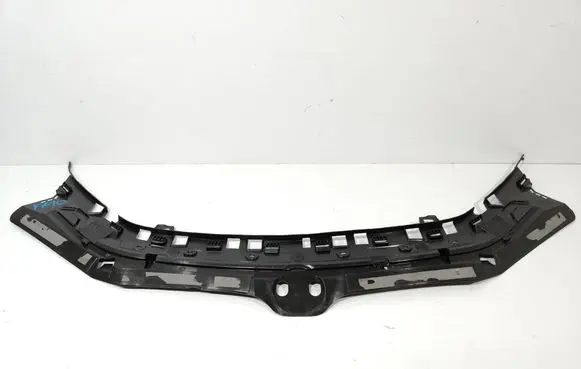 BMW 7 G70 Front bumper mounting bracket 9883454