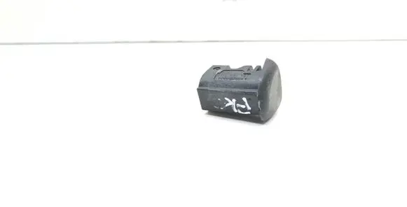 Audi A4 S4 B9 8W Front door handle cover 8W0837167