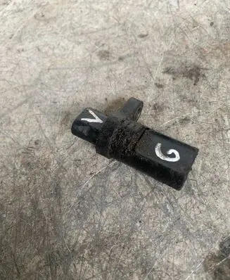 Nissan Quest Camshaft speed sensor 