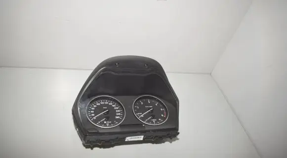 BMW X1 F48 F49 Speedometer (instrument cluster) 6843053 8794208 62108794208