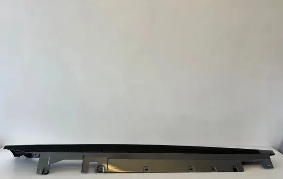 BMW 2 F44 Sill 8075466 0110210310410 16523410