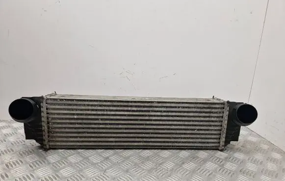 BMW 5 F10 F11 Intercooler radiator 7805629 R7368003