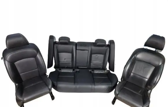 Suzuki Kizashi Seat set 
