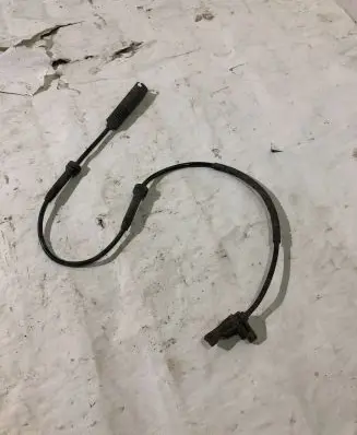 BMW 3 E90 E91 ABS brake wheel speed sensor 6762465