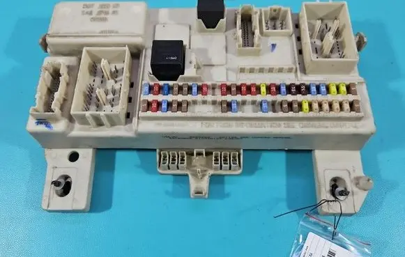 Volvo V50 Fuse box set 8690720 IMPRK1579624