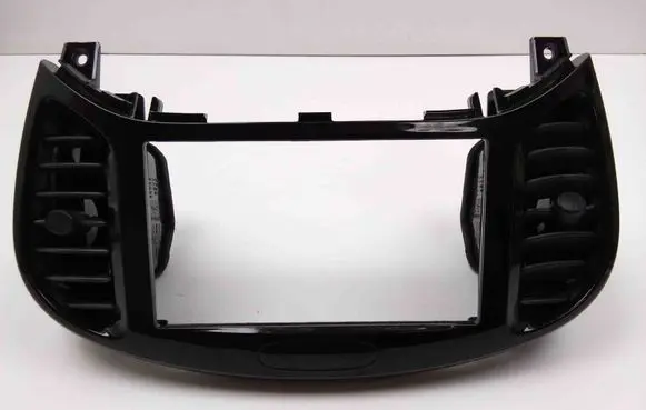 Nissan Juke I F15 Radio/GPS head unit trim 682601KE0A