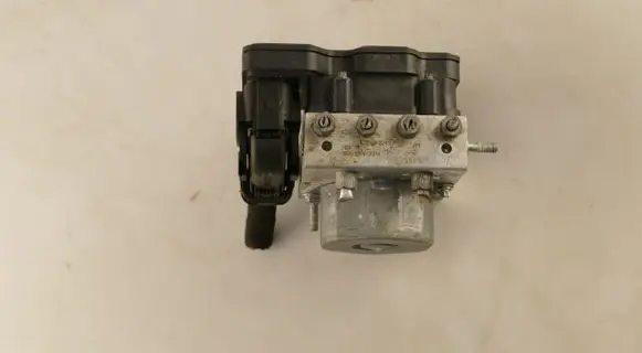 Dacia Sandero ABS Pump 476603249R