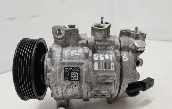 Volkswagen Golf Sportsvan Air conditioning (A/C) compressor (pump) 5Q0820803F