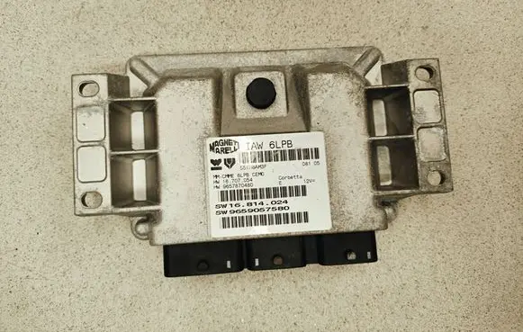 Peugeot 307 CC Engine control unit/module ECU 9657870480 9659057580 116814024