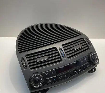 Mercedes-Benz E W211 Climate control unit 2118300685 00084602 A2118300685