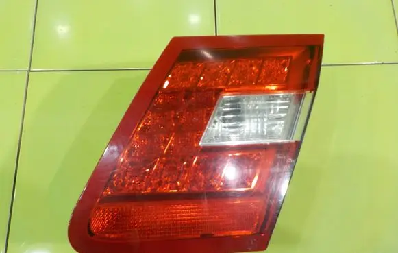 Mercedes-Benz E W212 Rear/tail lights A2128200864