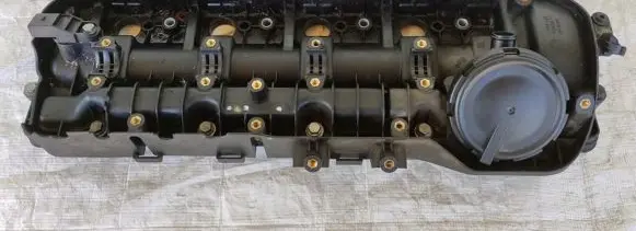BMW 7 E65 E66 Rocker cam cover 7792426