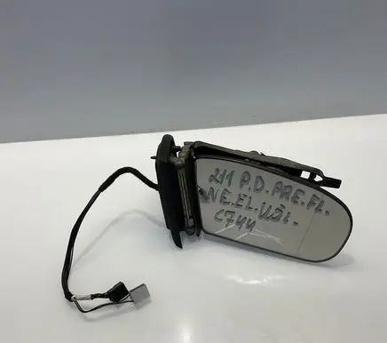 Mercedes-Benz E W211 Front door electric wing mirror