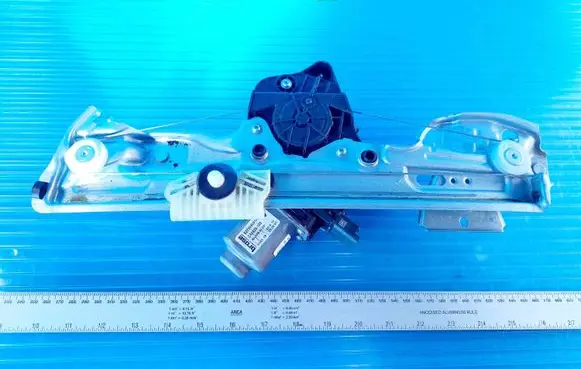 Renault Megane III Rear door window regulator with motor 827209091R