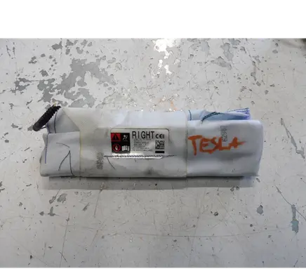 Tesla Model 3 Seat airbag 107783000F 0080P1110013 640454000F