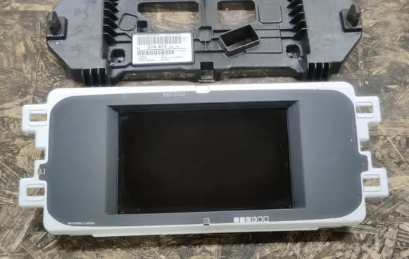 Opel Mokka B Speedometer (instrument cluster) 9837447380