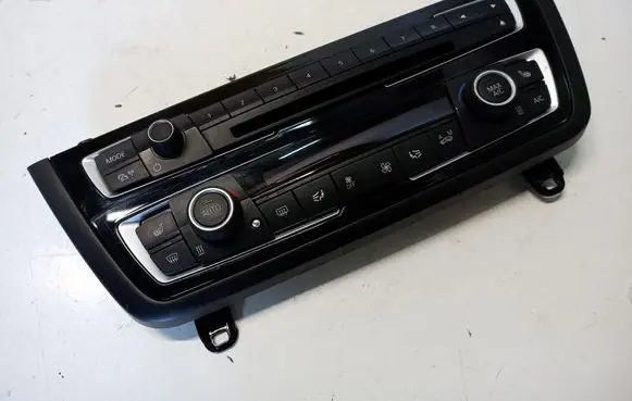 BMW 4 F32 F33 Climate control unit 9226785