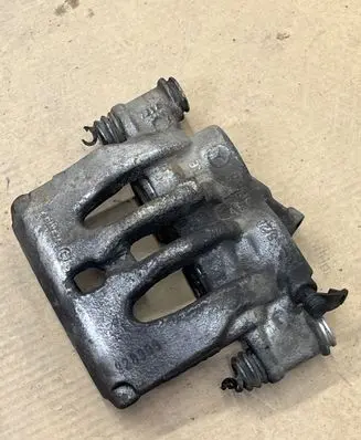 Mercedes-Benz Vito Viano W639 Front brake caliper 928909