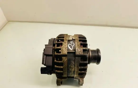 Seat Leon (5F) Generator/alternator 03L903023K