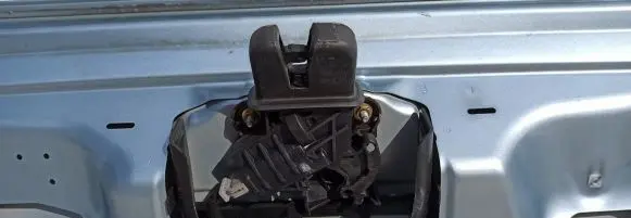 Audi A4 S4 B7 8E 8H Tailgate/trunk/boot lock/catch/latch Zydra