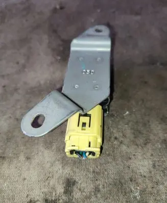 Subaru B9 Tribeca Airbag deployment crash/impact sensor 98235XA01A