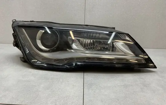 Audi A7 S7 4G Headlight/headlamp 4G8941006A