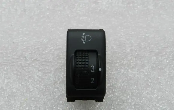 Nissan Navara D40 Headlight level height control switch 251905X00A
